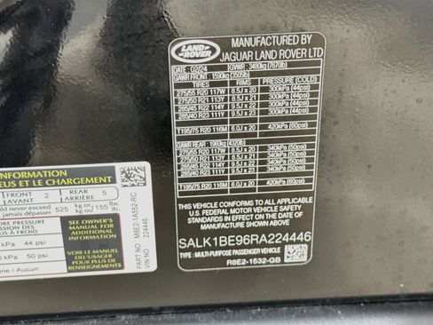 Used 2024 Land Rover Range Rover Long Wheelbase Autobiography AWD/4WD image 36