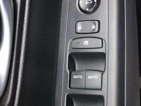 Used 2024 Honda CR-V EX image 8