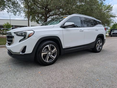 Used 2020 GMC Terrain SLT FWD image 3