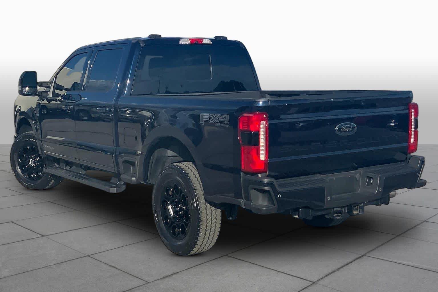 Certified 2025 Ford F250 Lariat w/ Lariat Ultimate Package AWD/4WD image 11