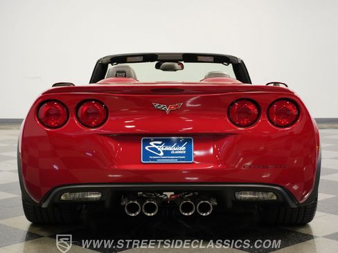Used 2012 Chevrolet Corvette Grand Sport w/ 3LT Preferred Equipment Group RWD image 11