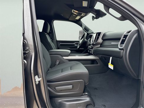 New 2026 RAM 1500 Big Horn w/ Night Edition image 10