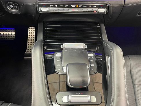 Used 2023 Mercedes-Benz GLS 580 4MATIC image 48