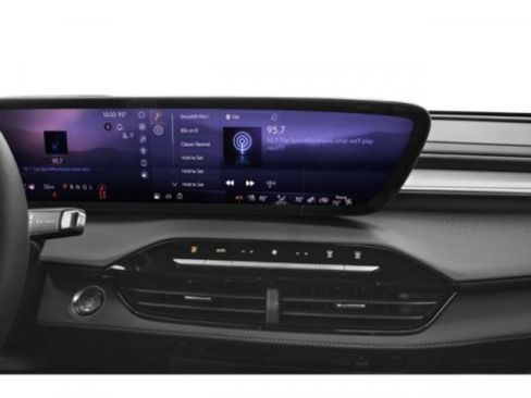 Used 2025 Buick Enclave Avenir w/ Trailering Package, 5000 lbs. image 9