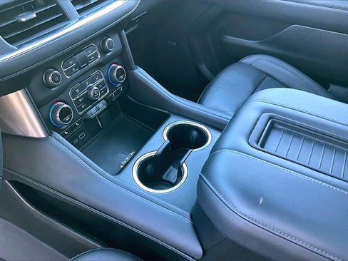 Used 2023 Chevrolet Tahoe Z71 w/ Luxury Package image 5