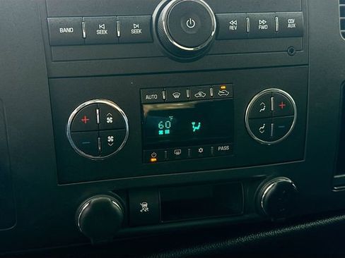 Used 2011 Chevrolet Silverado 1500 LT w/ All-Star Edition image 14