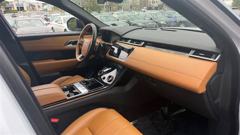 Used 2019 Land Rover Range Rover Velar R-Dynamic HSE AWD/4WD image 7