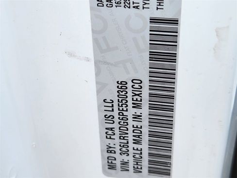 Used 2023 RAM ProMaster 2500 image 18