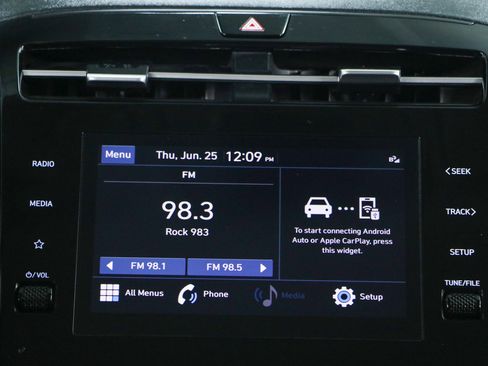 Used 2023 Hyundai Tucson SEL FWD image 19