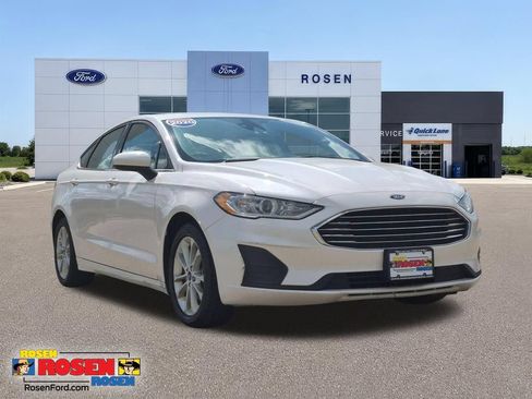Used 2020 Ford Fusion SE FWD image 1