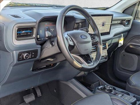 New 2025 Ford Maverick Lobo image 3