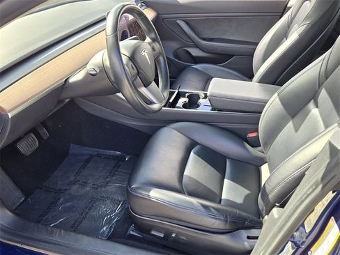 Used 2019 Tesla Model 3 Long Range image 10