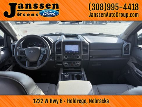 Used 2020 Ford Expedition XLT w/ Equipment Group 202A RWD image 28