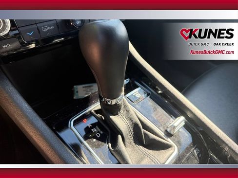 Used 2025 Jeep Compass Limited AWD/4WD image 22