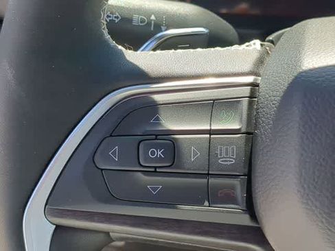 New 2026 Jeep Grand Cherokee Limited AWD/4WD image 26