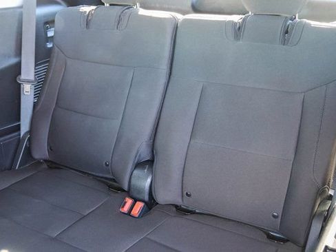 Used 2022 Ford Explorer XLT RWD image 18