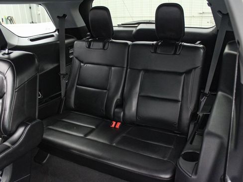 Certified 2023 Ford Explorer XLT w/ Equipment Group 202A image 19