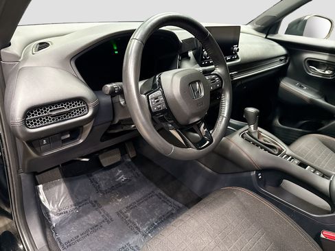 Used 2024 Honda HR-V Sport image 9