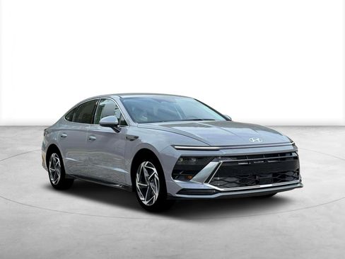 New 2026 Hyundai Sonata SEL FWD image 11