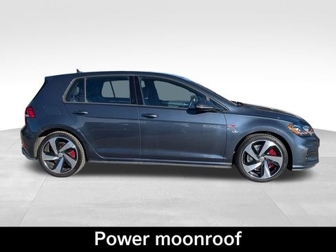 Used 2018 Volkswagen GTI SE image 6