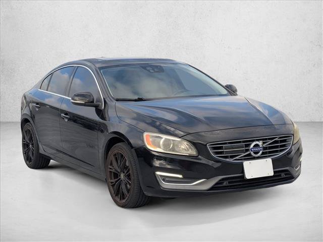 Used 2017 Volvo S60 T5 Inscription Platinum FWD image 3