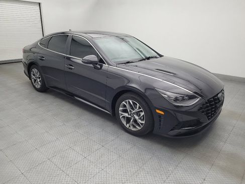 Used 2023 Hyundai Sonata SEL w/ Preferred Accessory Package FWD image 11
