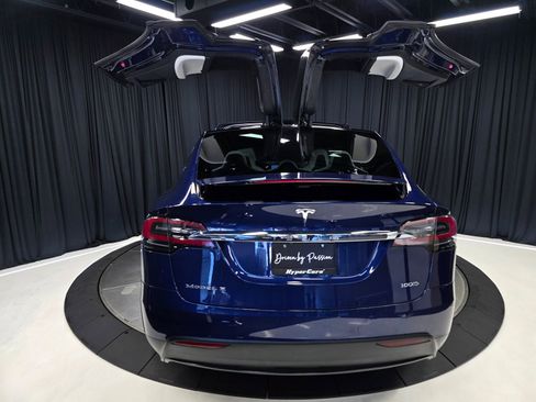 Used 2018 Tesla Model X 100D AWD/4WD image 21