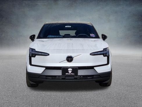 New 2026 Volvo EX30 Ultra w/ Protection Package Premier image 2