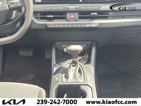 New 2026 Kia K4 FWD image 18