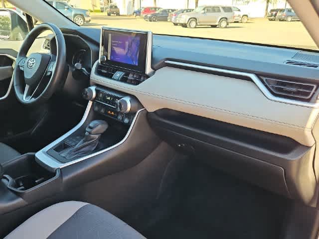 Used 2023 Toyota RAV4 XLE w/ XLE Grade Weather Package AWD/4WD image 19