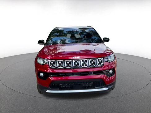 Used 2025 Jeep Compass Limited image 2