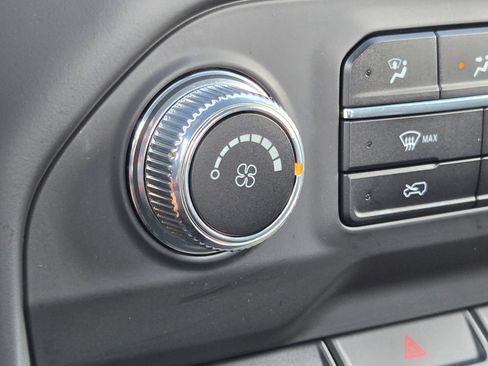 Used 2019 GMC Sierra 1500 2WD Crew Cab image 20