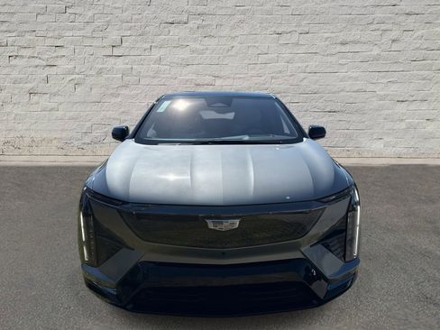New 2026 Cadillac Optiq Sport 2 image 8