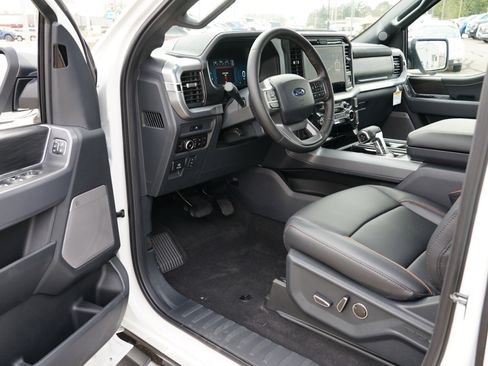 New 2025 Ford F150 Lariat w/ Equipment Group 502A High image 15