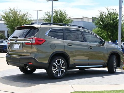 New 2026 Subaru Ascent Limited AWD/4WD image 3