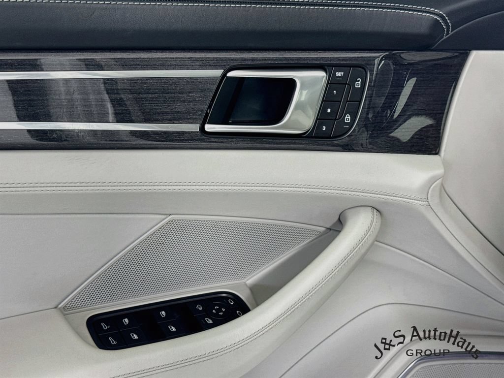 Used 2023 Porsche Panamera Platinum Edition RWD image 24