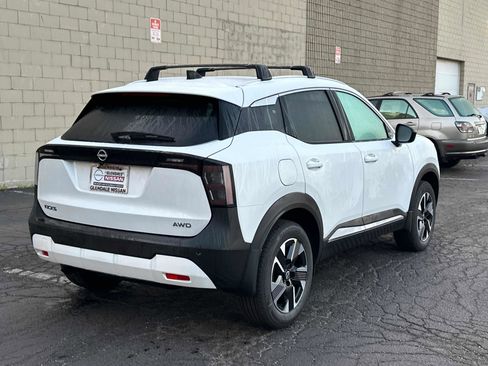 New 2026 Nissan Kicks SV w/ SV Premium Package image 4