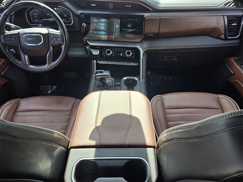 Used 2023 GMC Sierra 1500 Denali Ultimate image 13