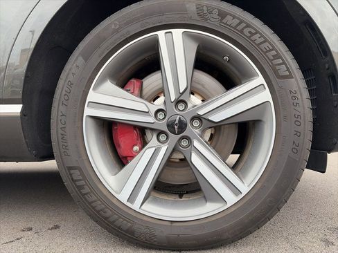 Used 2025 Genesis GV80 3.5T image 24