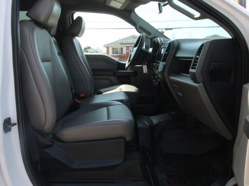 Used 2022 Ford F250 XL w/ Power Equipment Group AWD/4WD image 10