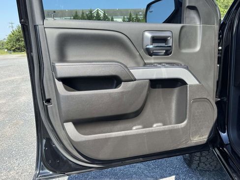 Used 2018 Chevrolet Silverado 1500 LT w/ Texas Edition AWD/4WD image 26