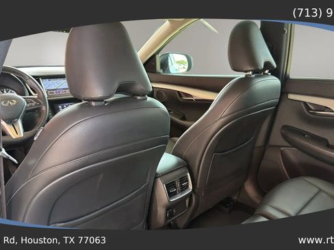 Used 2019 INFINITI QX50 Luxe w/ Navigation Package AWD/4WD image 27