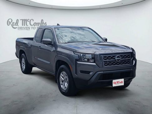 Used 2024 Nissan Frontier SV w/ Technology Package RWD image 7