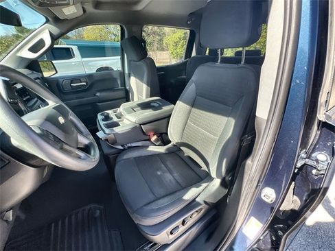 Used 2022 Chevrolet Silverado 1500 Custom image 18