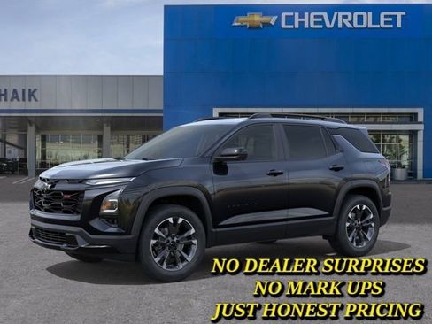 New 2026 Chevrolet Equinox RS w/ Convenience Package III FWD image 2
