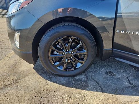 Used 2018 Chevrolet Equinox LT image 26