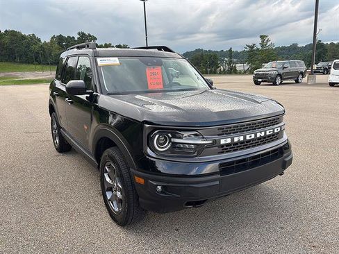 Certified 2024 Ford Bronco Sport Badlands w/ Premium Package AWD/4WD image 6