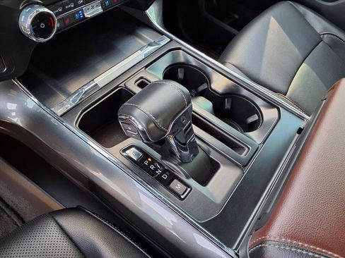 Used 2023 Ford F150 Lariat w/ Equipment Group 502A High image 26