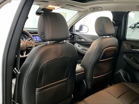 Used 2022 Buick Encore GX Essence w/ Experience Buick Package image 11