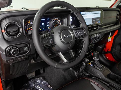 New 2026 Jeep Wrangler Unlimited Rubicon AWD/4WD image 3